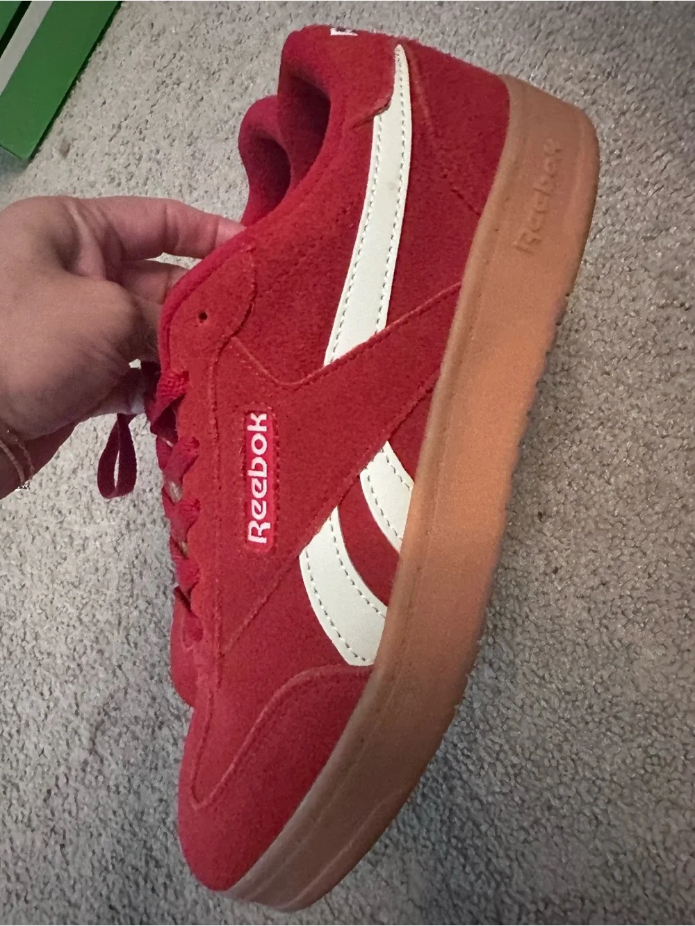 Reebok classic low